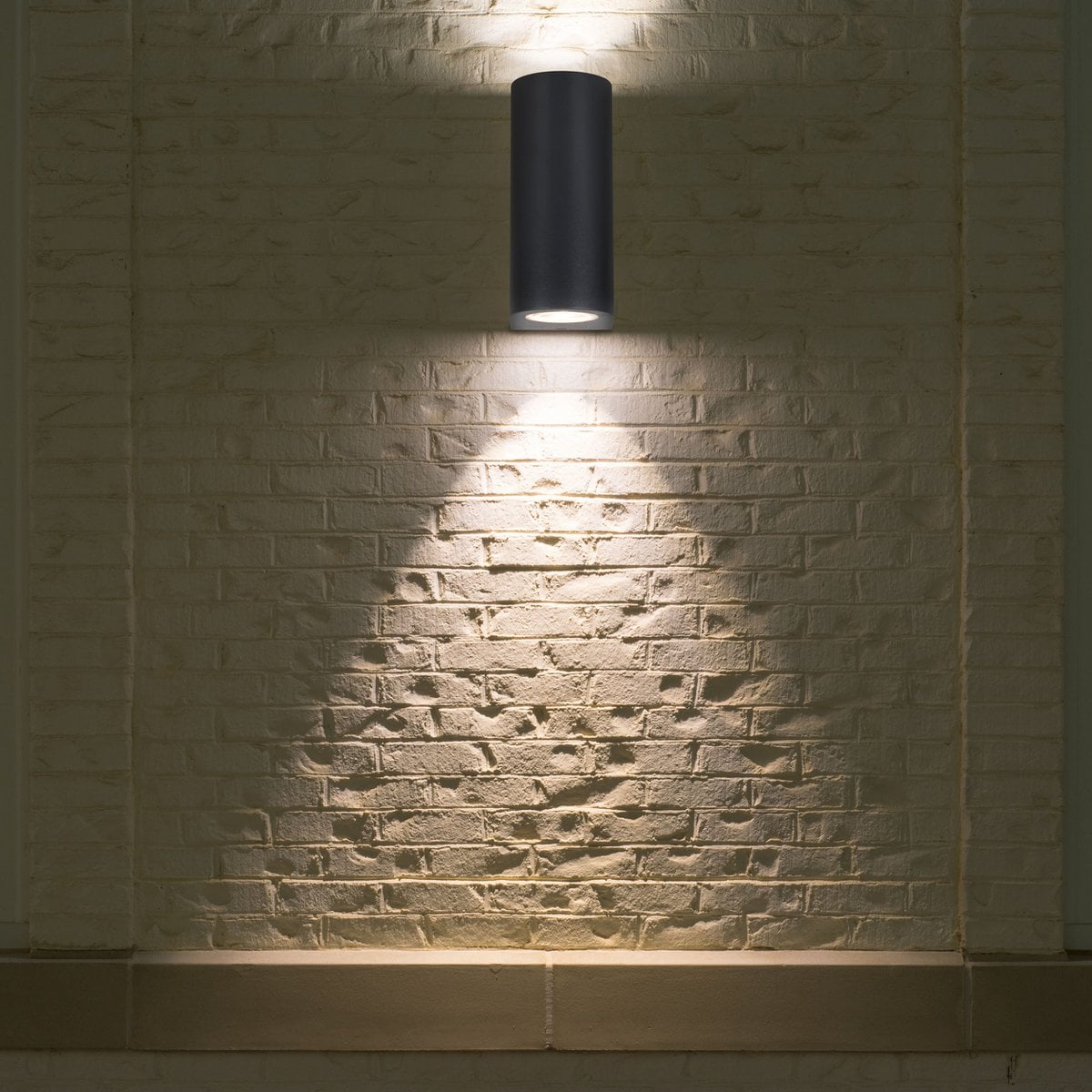 Näve Alecto Buiten Wandlamp - Zwart 15,5cm