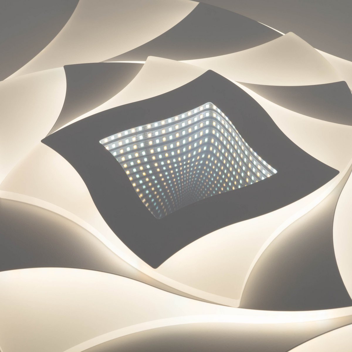 Näve Liora LED Plafondlamp 48cm 3D Effect