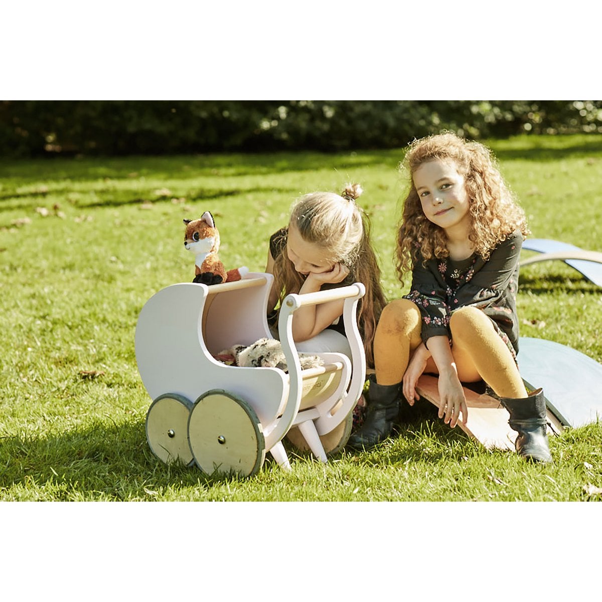 Kinderfeets Poppenwagen en Loopwagen - Wit Berkenhout