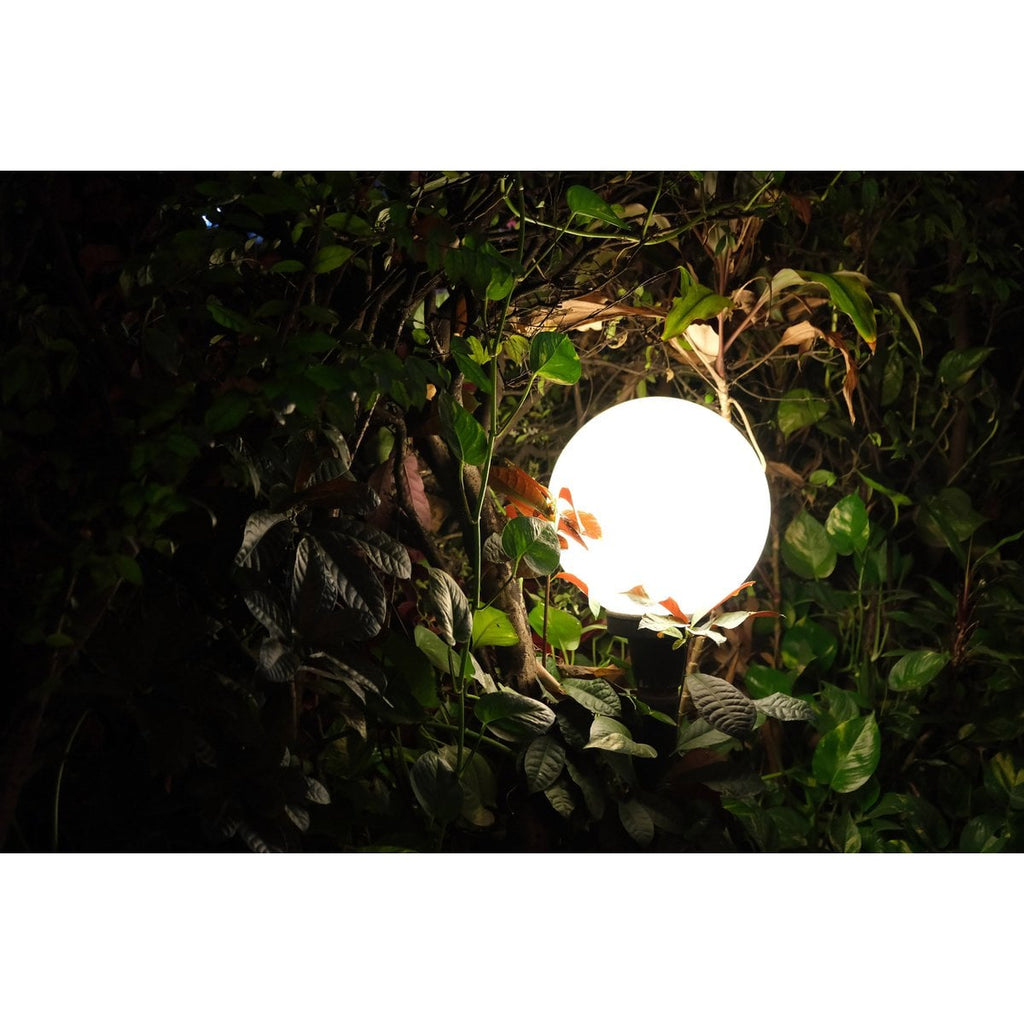 Buiten de Spitical Spit "Ball" D: 20 cm, voor buiten, plastic aarde spies, wit, E27, - Wegelettes