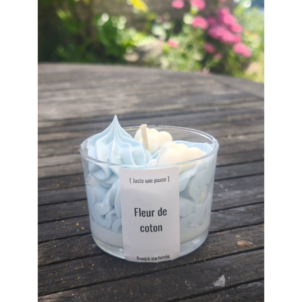 Juste une pause Absolute Purity Chantilly Kaars - Katoenbloem 200g