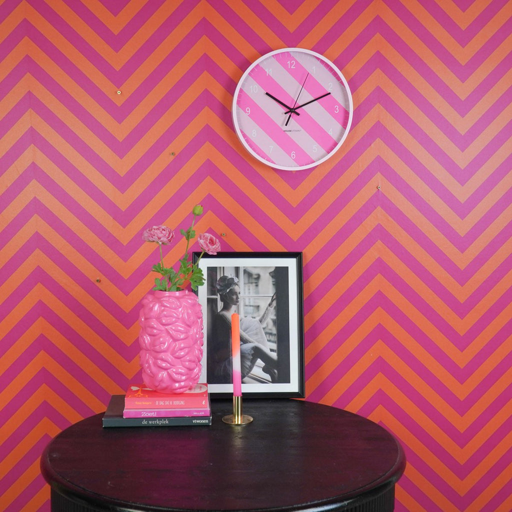 Wandklok gestreept roze 35x35x4cm Housevitamin