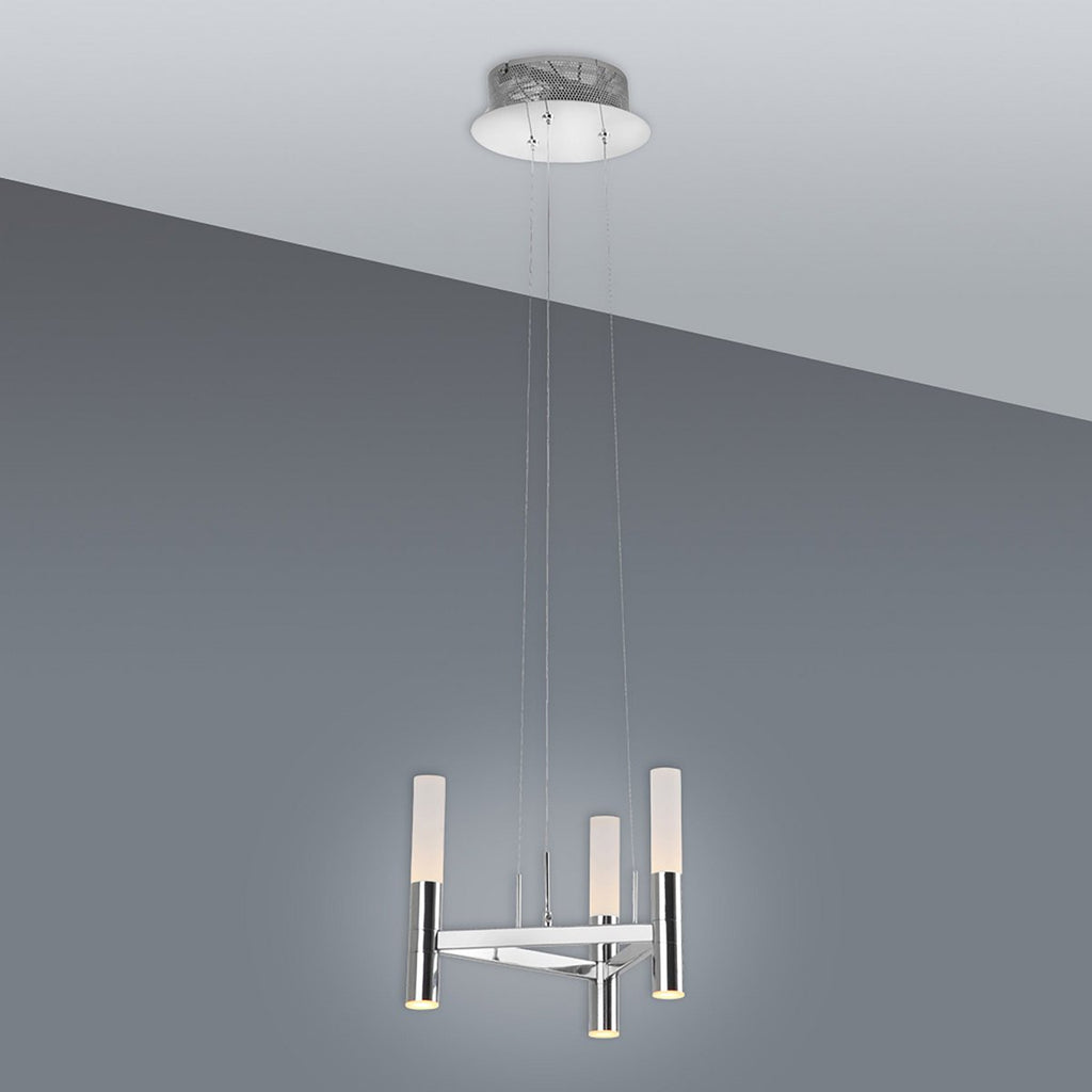 Näve Kroon LED 3-vlammen 28,4cm Kasteel