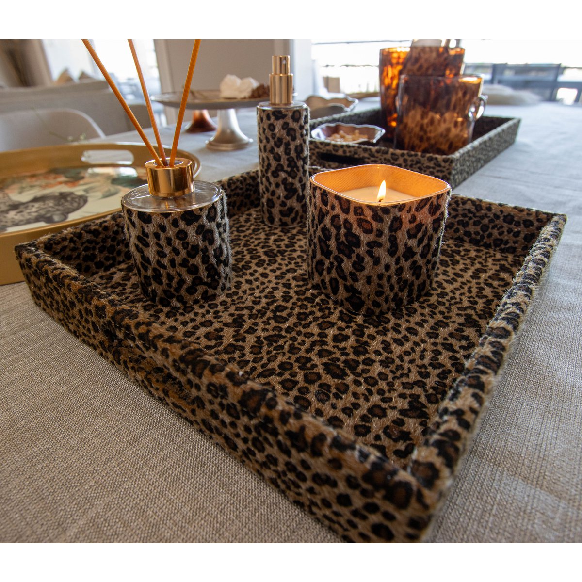 Leopard Glass Candle 8x8x8cm Brown