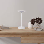 Noteloze tabletlicht "PASI" voor buiten en binnen, gemaakt van metaal en plastic in wit, dimbaar, met aanraking en geheugenfunctie, ca. 26 cm hoog