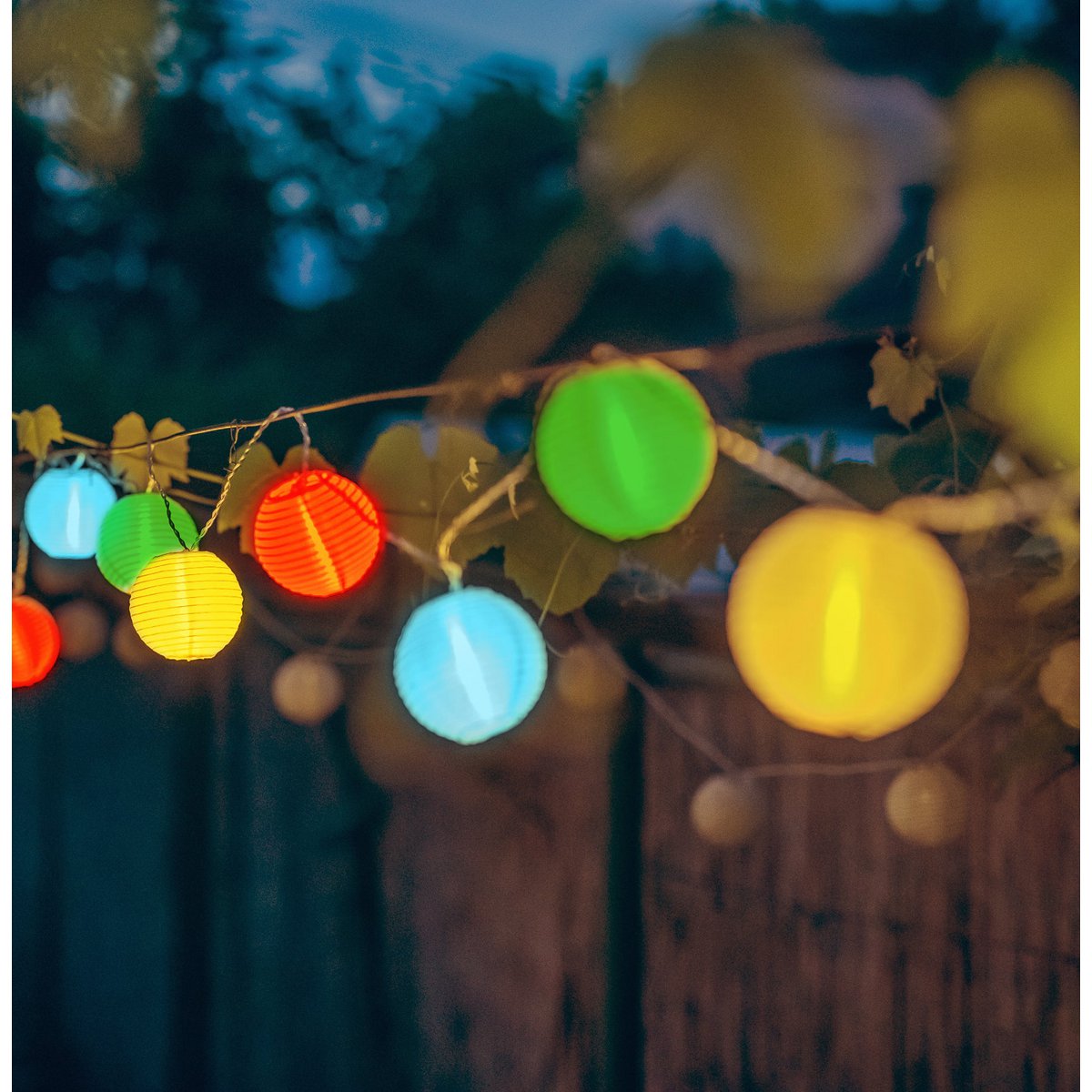 Näve LED Solar Lichtslinger - Balonnen 10 Buiten