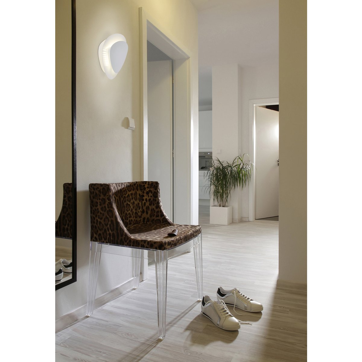 NÄVE Liso LED Wand- Plafondlamp Wit