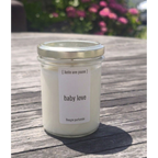 Juste une Pause Baby Love Gegoten Kaars - Muskus & Poederachtig