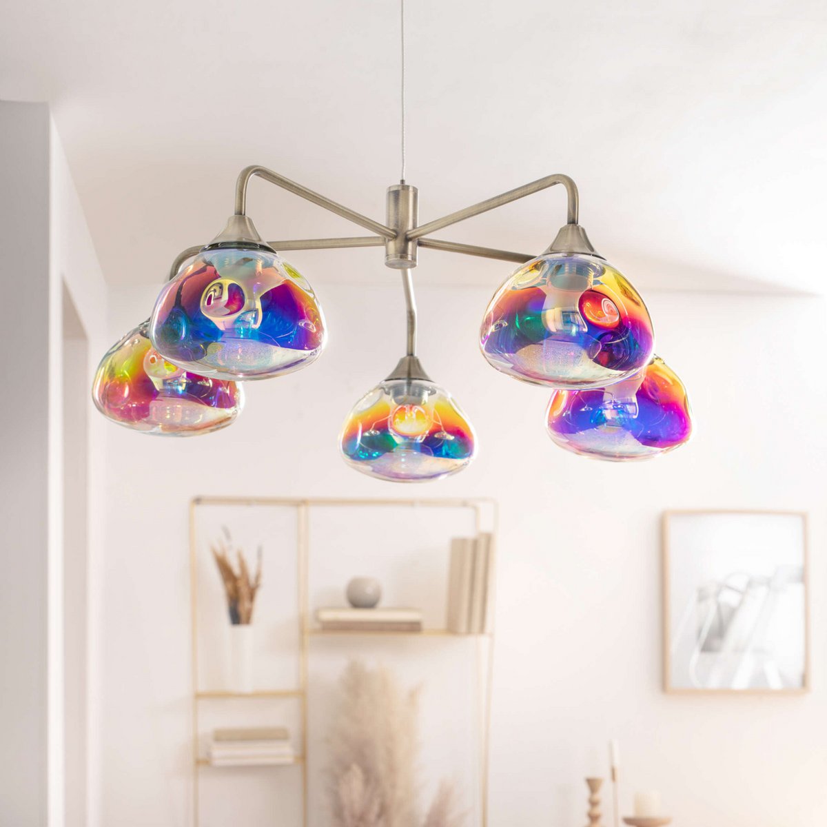 Näve Varna LED-Hanglamp 5-Flamm 50cm Messing